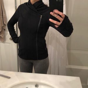 LuLulemon  jacket black